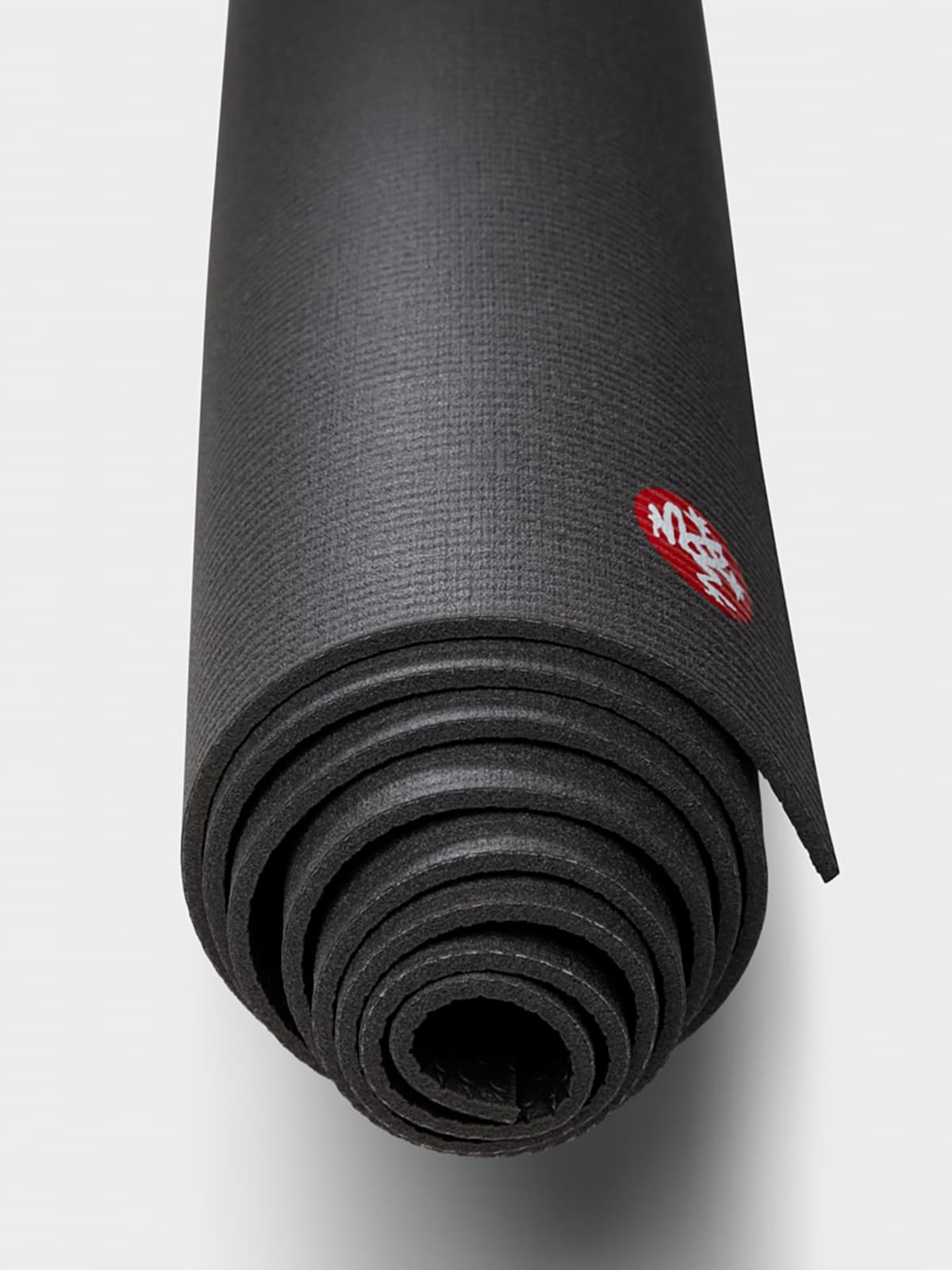 Manduka PROlite® Long & Wide Black 4.7mm Yoga Matı