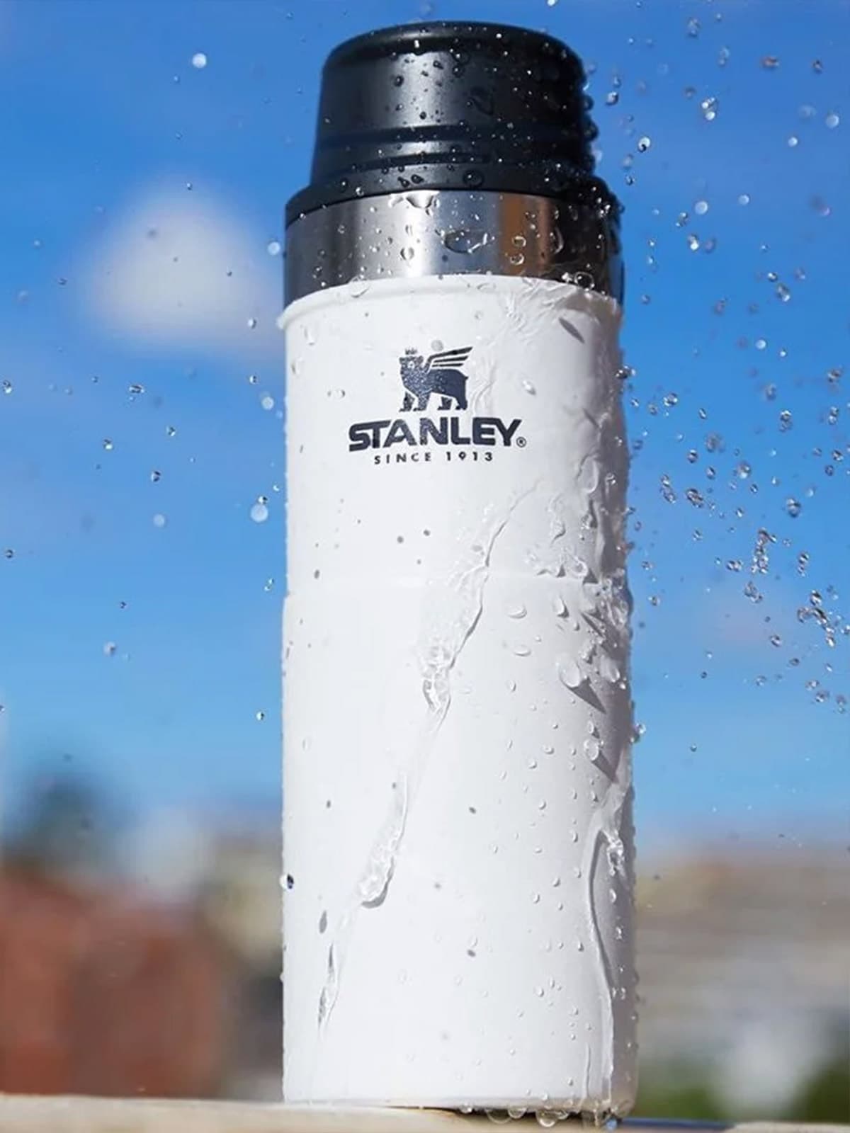 Stanley Stanley Classic Trigger-Action Travel Mug 0.47L Termos