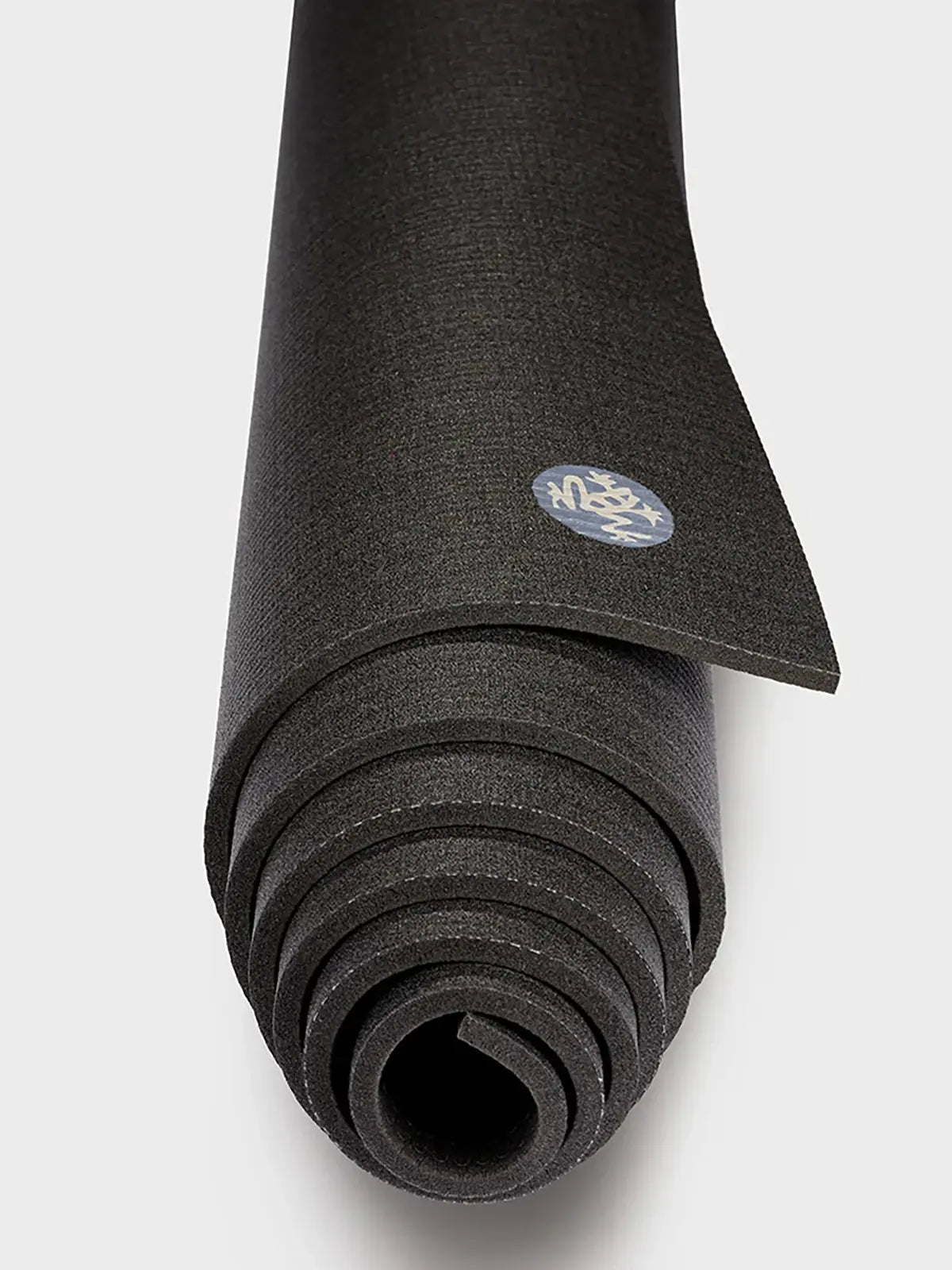 Manduka PRO™ Mat Black Night 6mm Yoga Matı