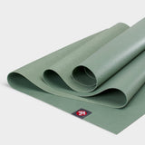 Manduka eKO® Superlite Leaf Green Travel Mat 136011480 4